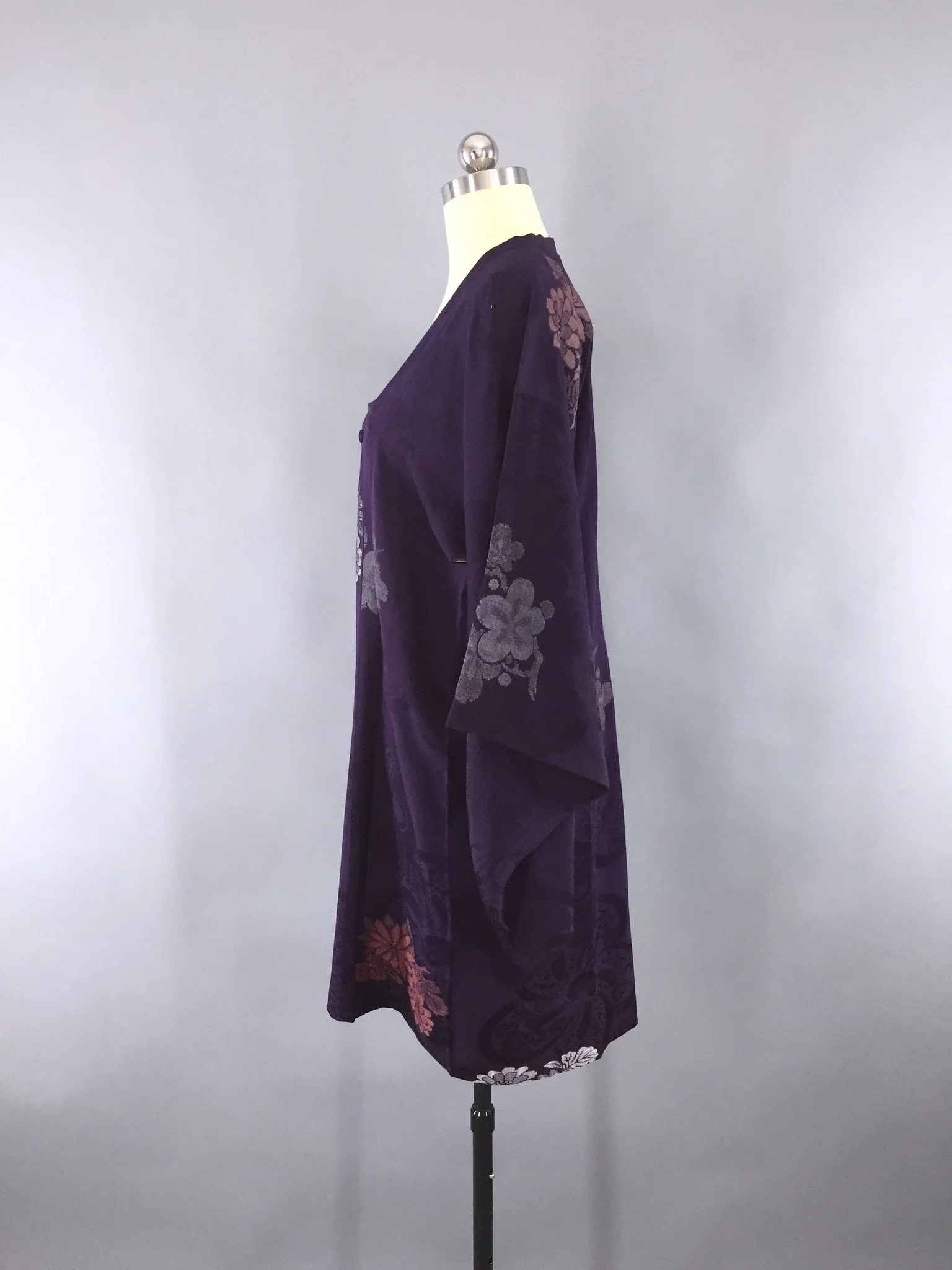 1960s Vintage Silk Michiyuki Kimono Coat Jacket with Dark Purple Urushi Embroidery