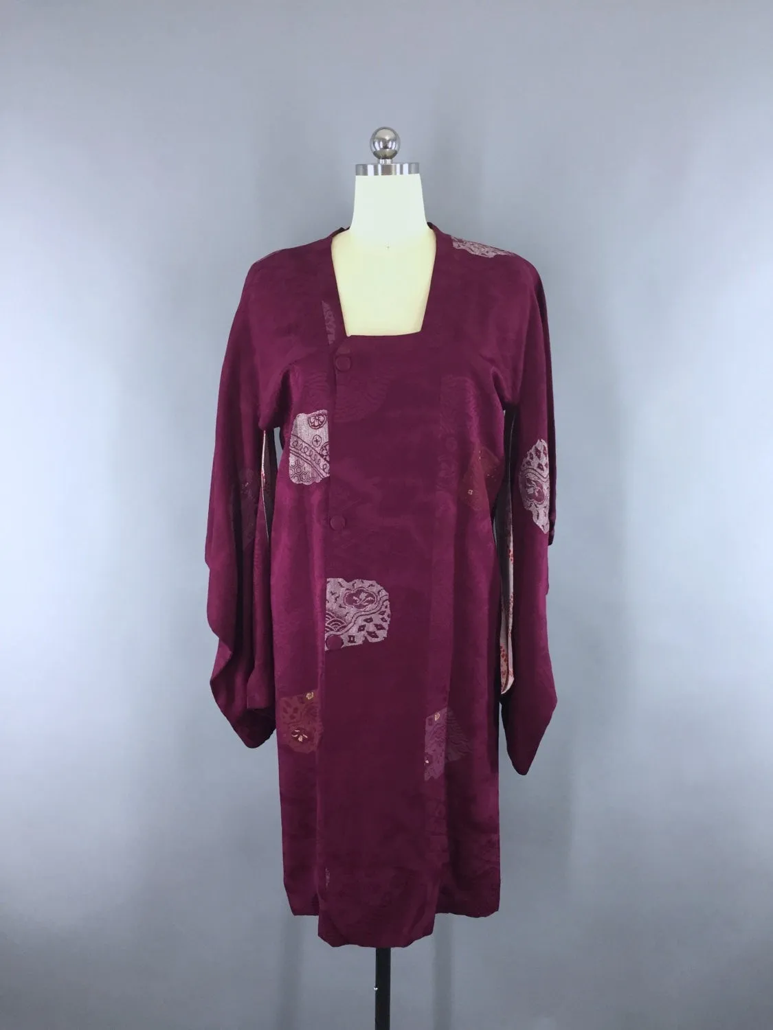 1960s Vintage Silk Michiyuki Kimono Jacket Coat with Maroon Urushi Embroidery