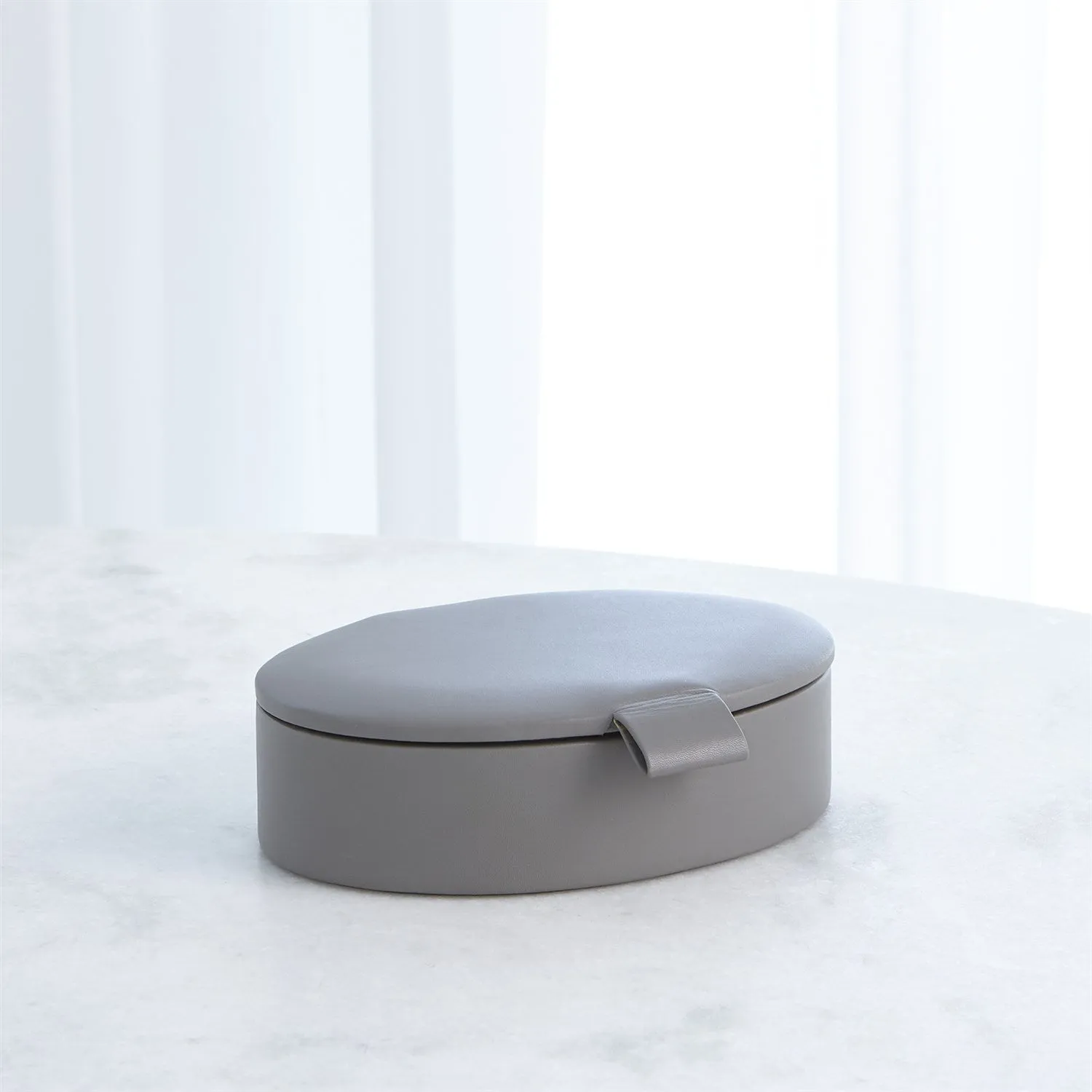 Barbara Barry Signature Oval Leather Box - Marble Gray