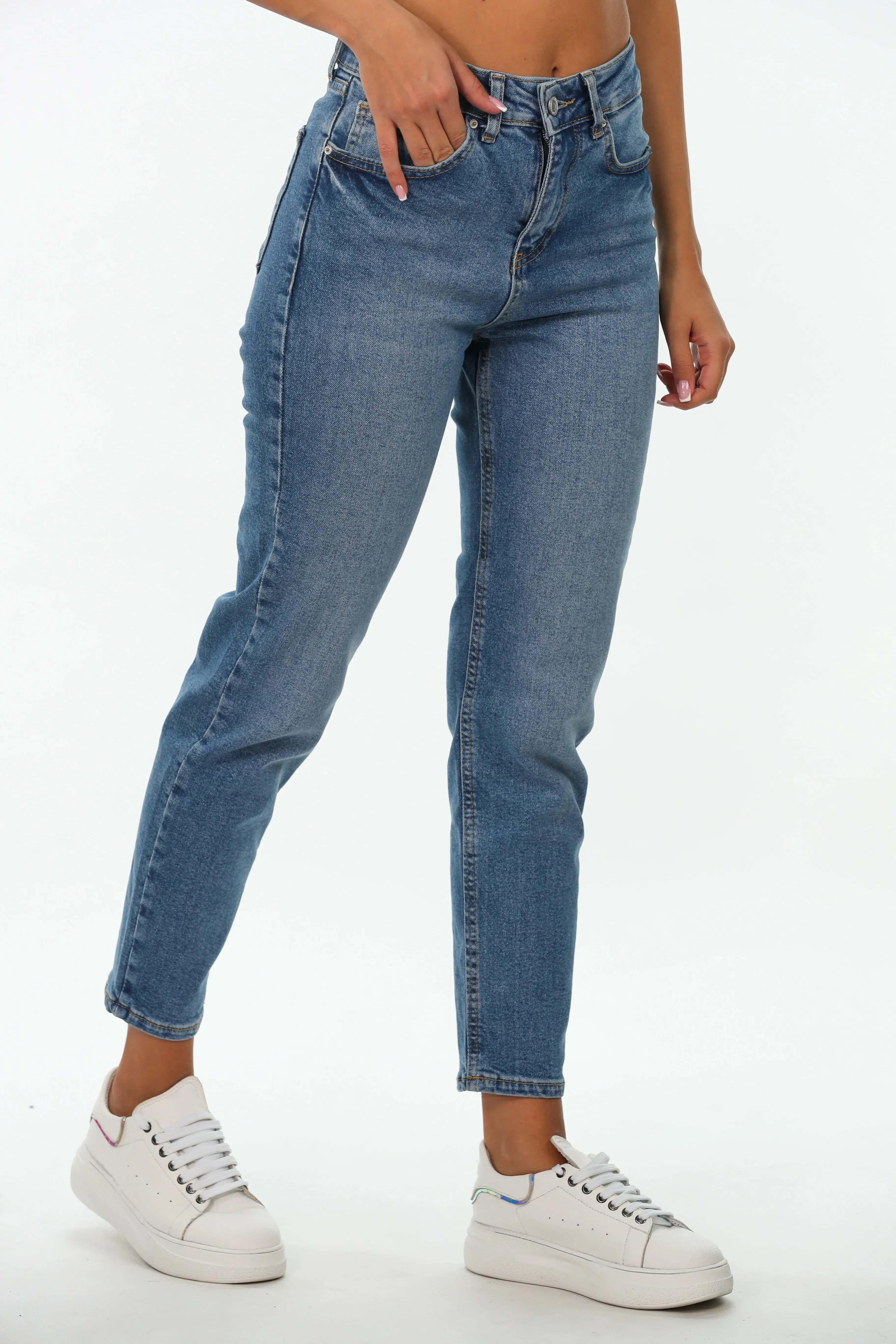 Blue Mom Slim Fit Plain Jeans