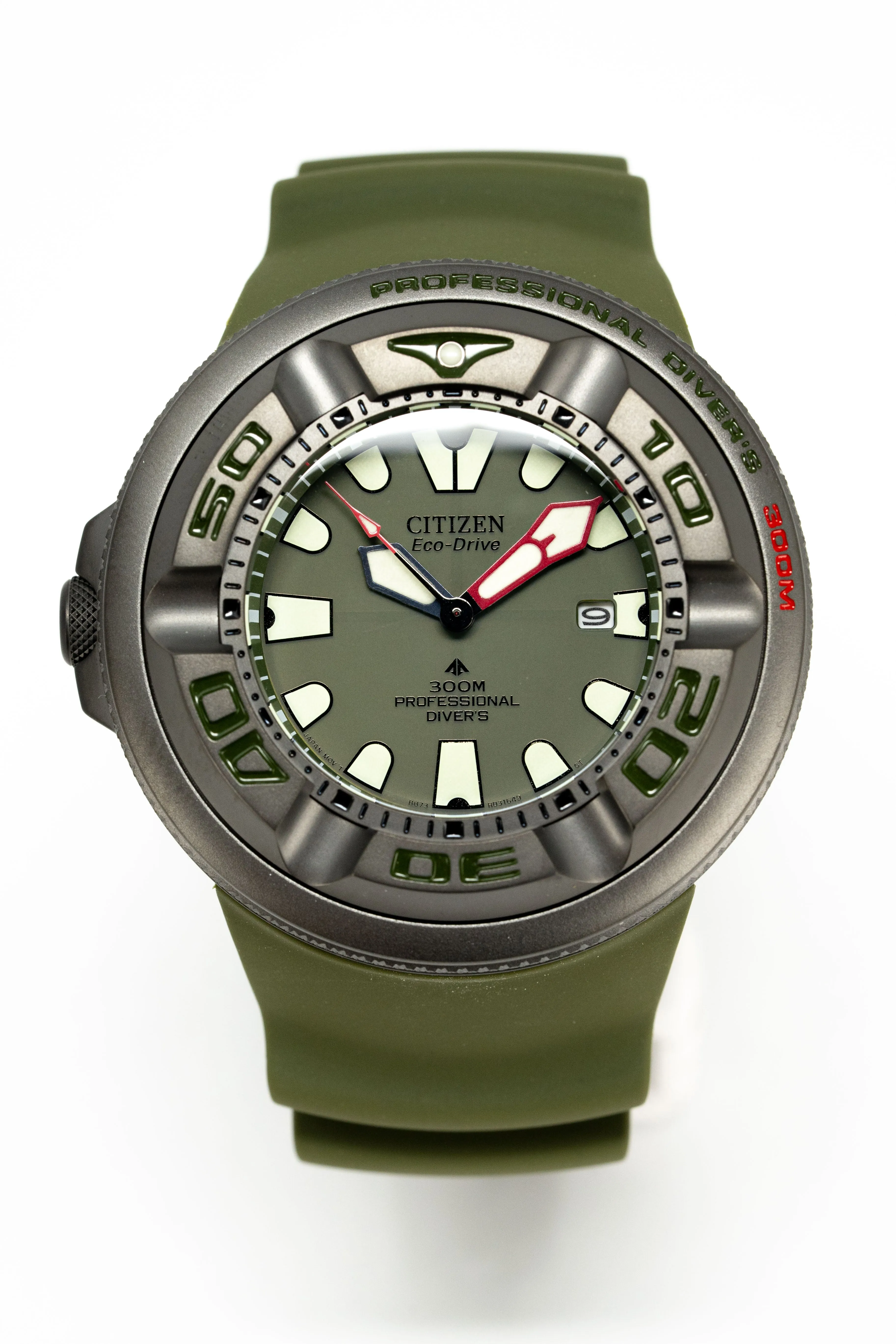 Citizen Men's Watch Eco-Drive Professional Diver Green BJ8057-17X