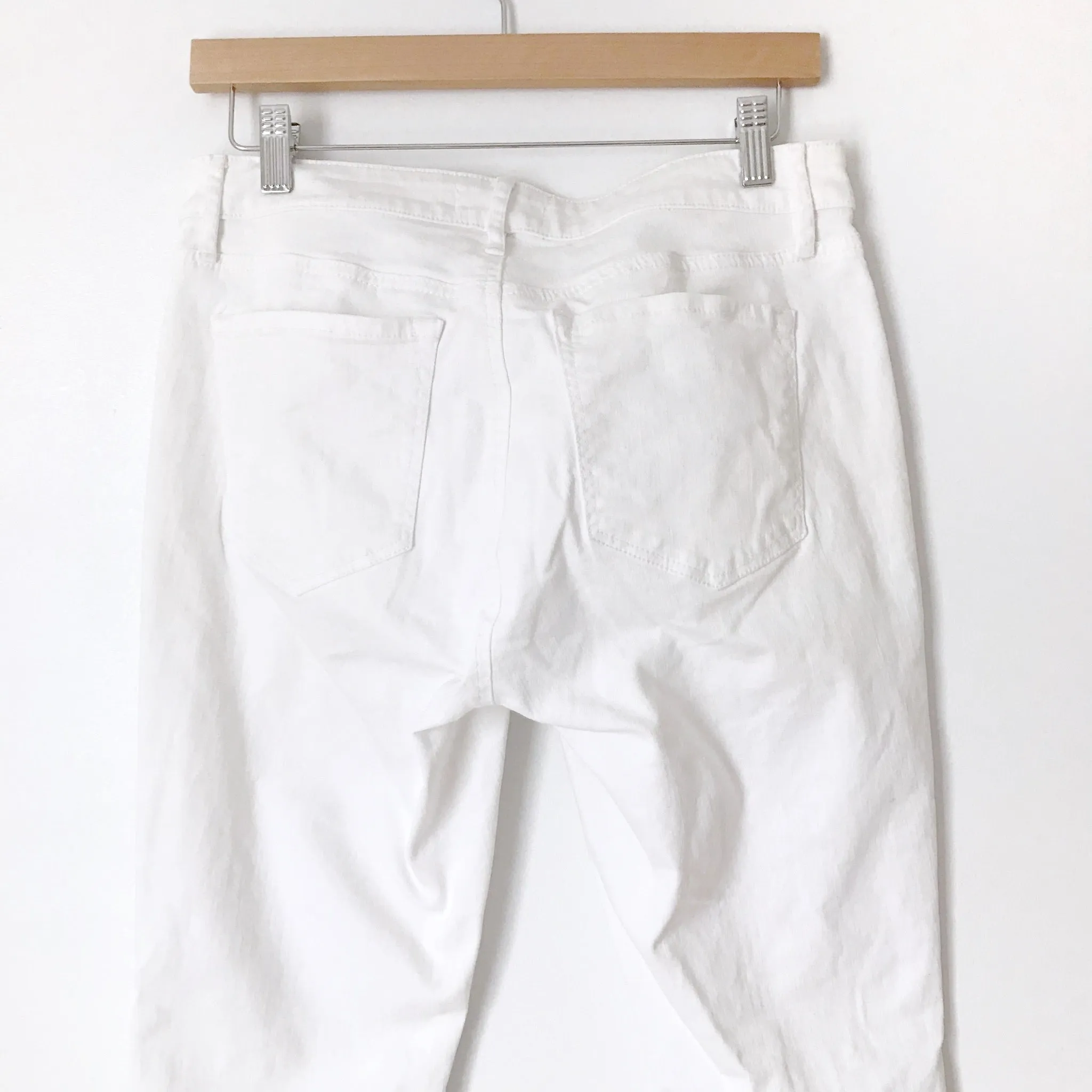 LOFT White Curvy Skinny Raw Hem Jeans- Size 4 (Inseam 27”)