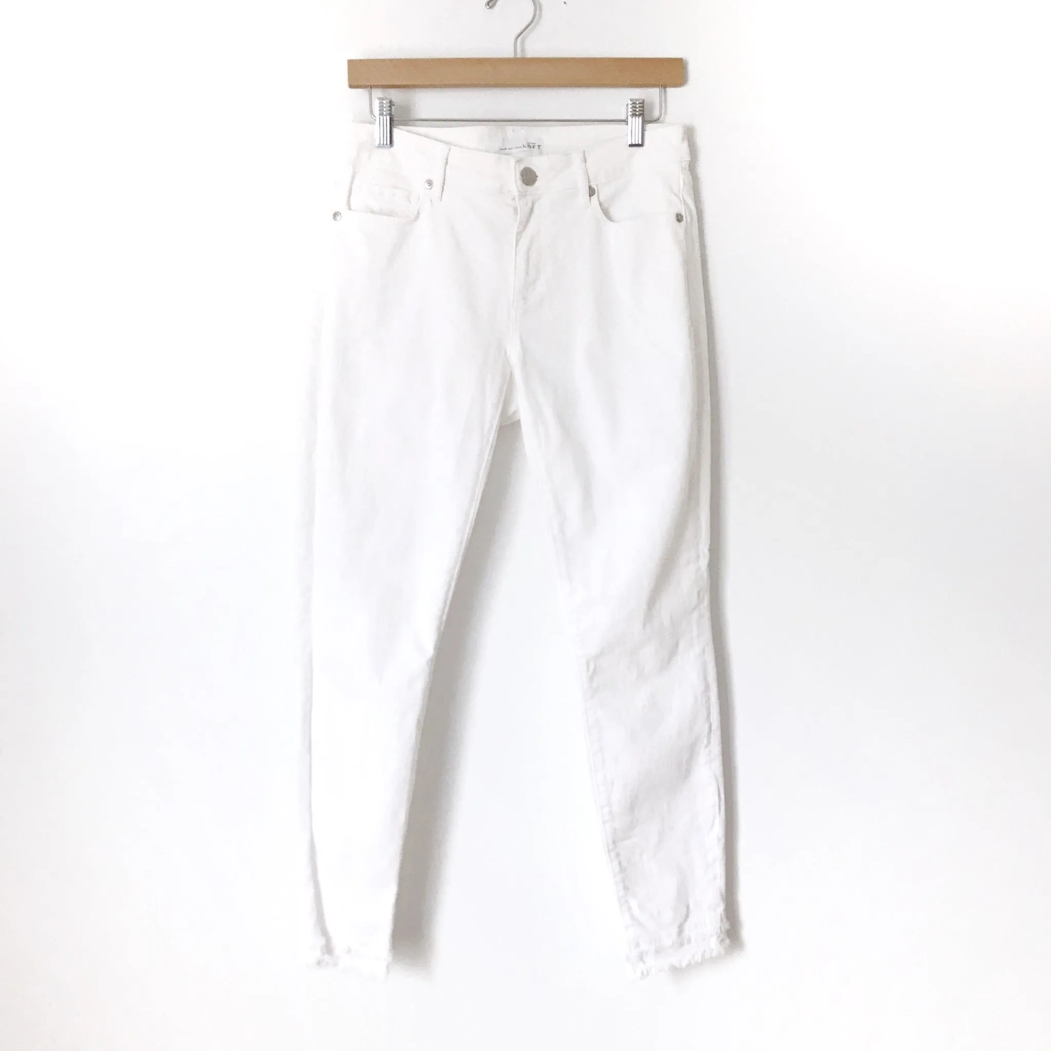 LOFT White Curvy Skinny Raw Hem Jeans- Size 4 (Inseam 27”)