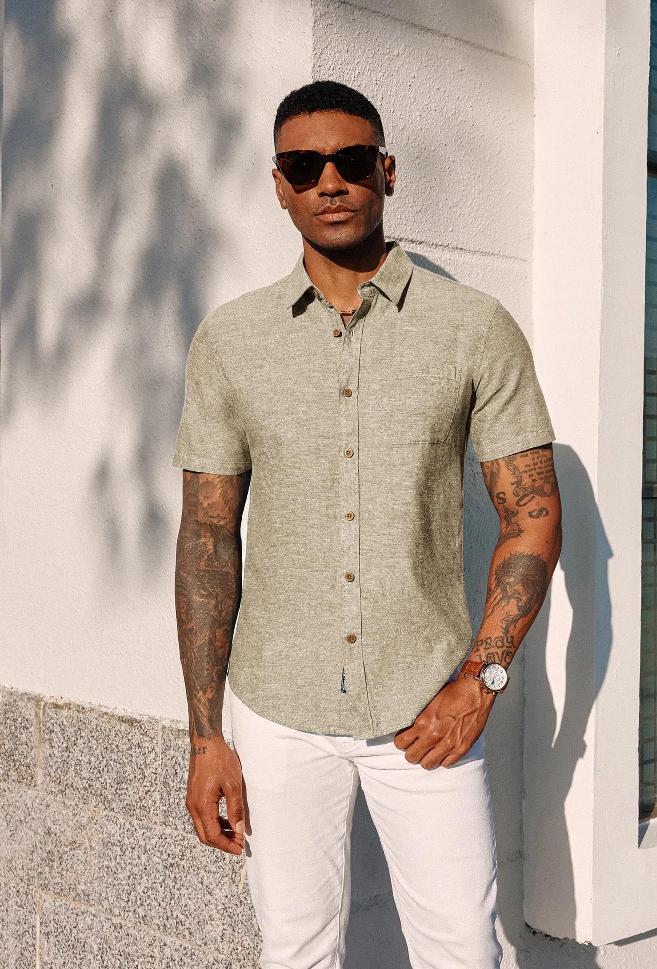 Men's Linen Shirts Short Sleeve Casual Button Down Cardigan Shirts Summer Beach Shirts