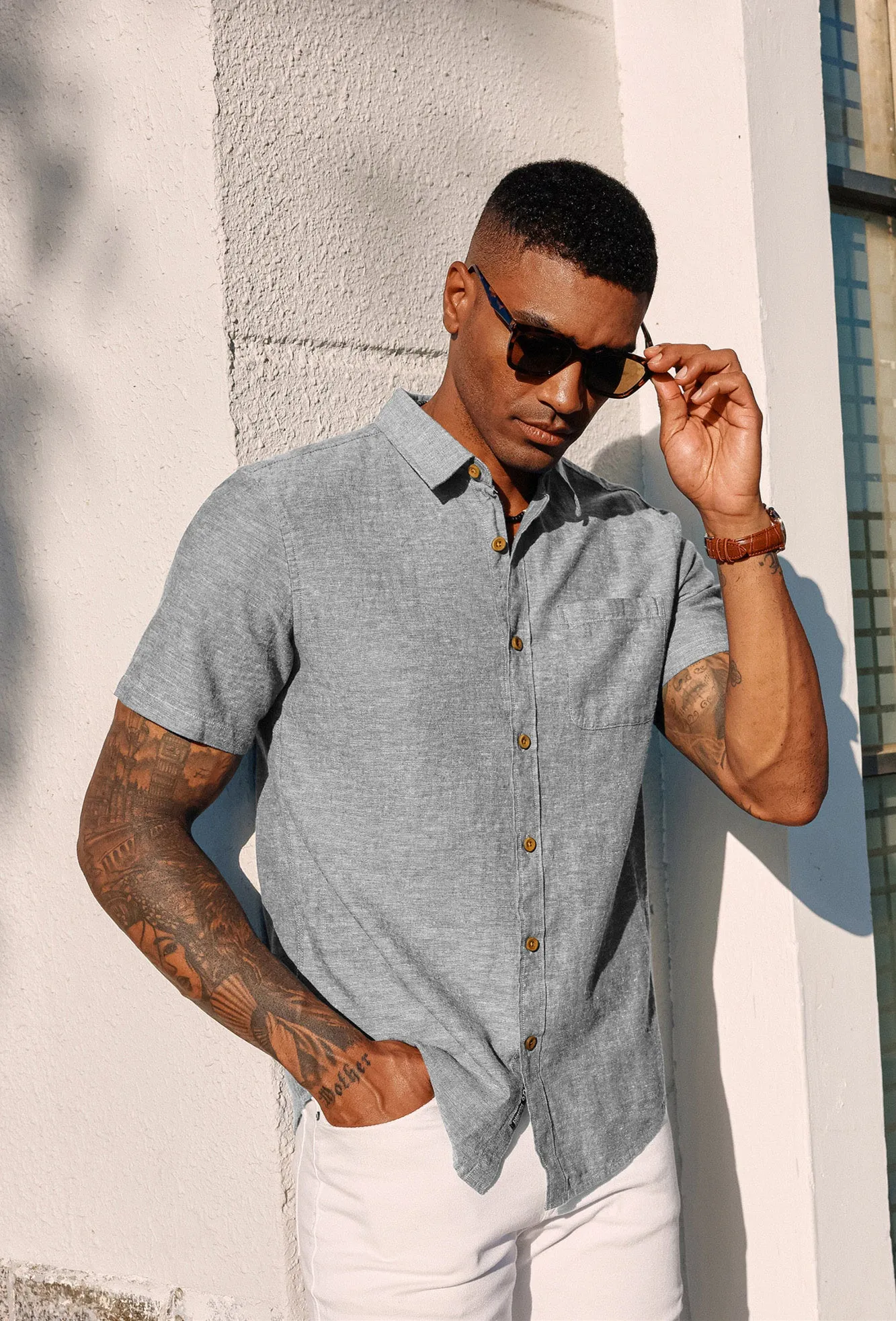 Men's Linen Shirts Short Sleeve Casual Button Down Cardigan Shirts Summer Beach Shirts