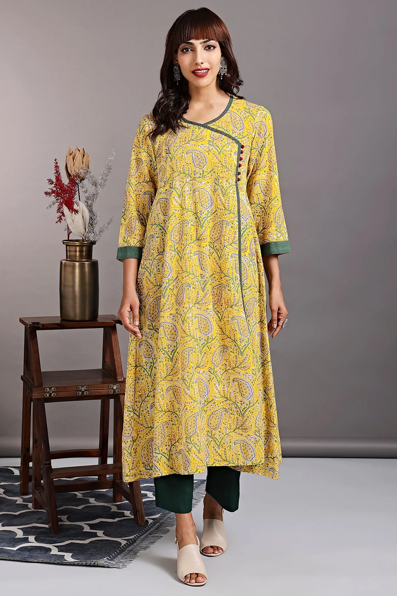 overlap angrakha - tantalizing yellow & enchanted paisley