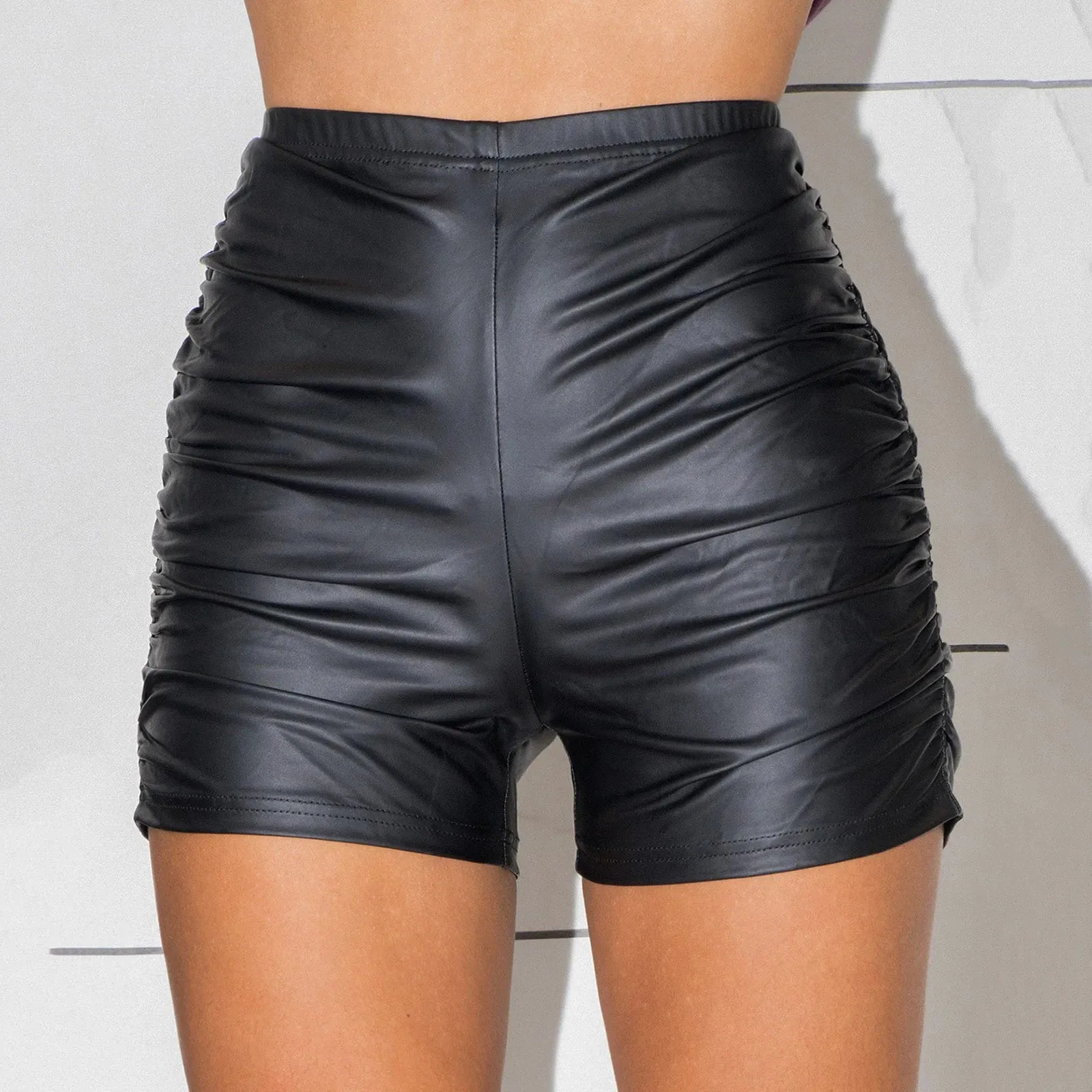 Summer Sexy Black Faux PU Leather Shorts Women Fashion Gothic High Waist Casual Shorts Y2k Hot Woman Short Pants