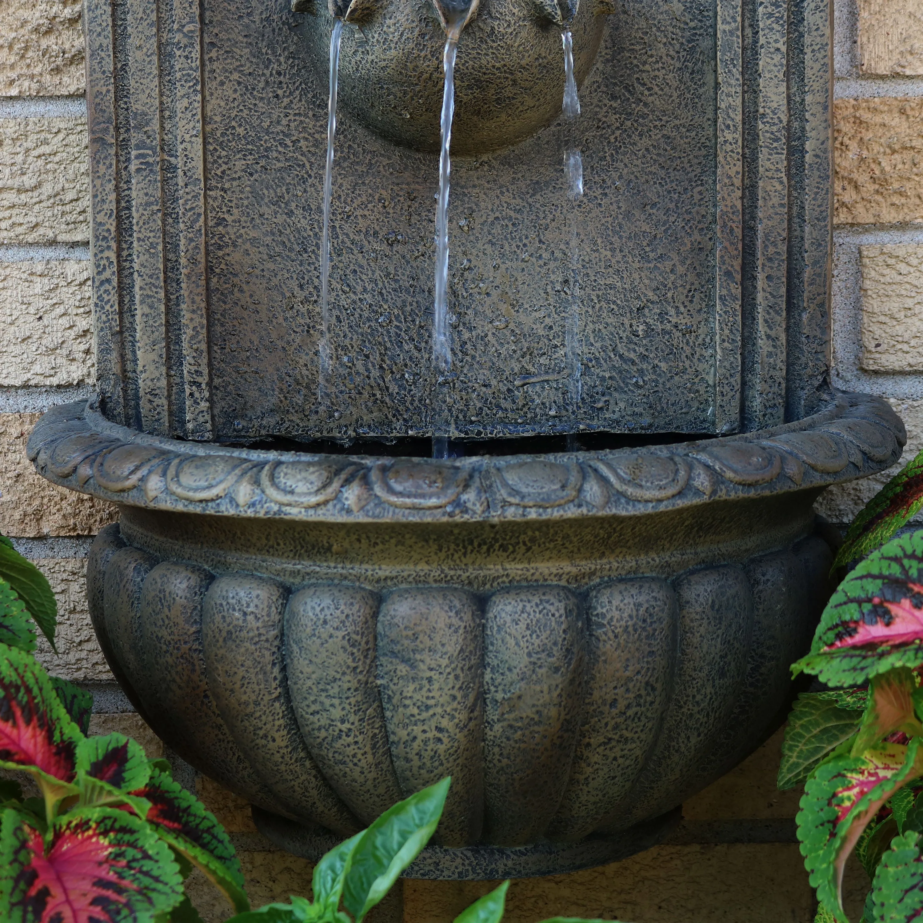 Sunnydaze Florence Solar Outdoor Wall Fountain - Battery Backup - Florentine