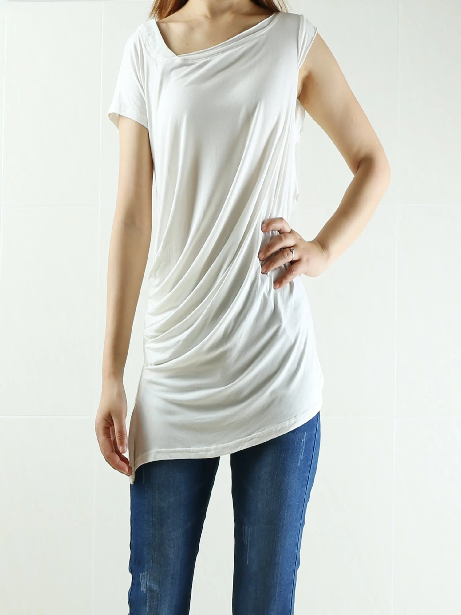 Women's asymmetrical top/modal cotton t-shirt/short sleeve top/casual tunic top/loose t-shirt/summer top/customized t-shirt(Y1940)